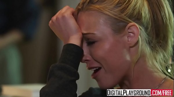 (Naughty Kayden Kross) knows how to work a cock – Digital Playground